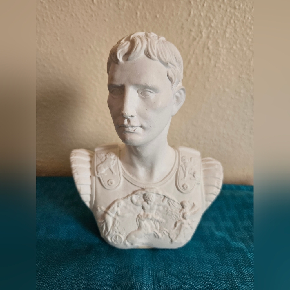 Vintage 5.5" Daiso Augustus of Prima Porta White Plaster Bust